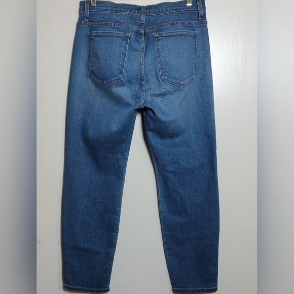 Judy Blue Women's Straight Leg High Rise Jeans in Classic Blue - Picture 9 of 9